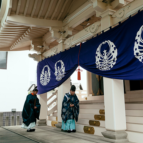 春季大祭 / <small>Photo: 内田伸一郎</small>